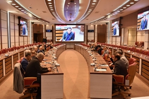 معاونت توسعه مدیریت و برنامه ریزی منابع دانشگاه علوم پزشکی تهران، حوزه ای پاسخگو است