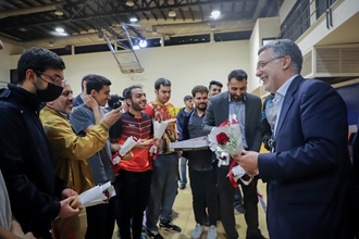 بازدید وزیر بهداشت از خوابگاه‌های کوی دانشگاه علوم پزشکی تهران با هدف ارتقای رفاه دانشجویان