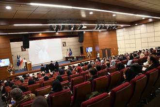 همایش ملی هوشمندسازی بیمارستانی در مجتمع بیمارستانی امام خمینی (ره) برگزار شد